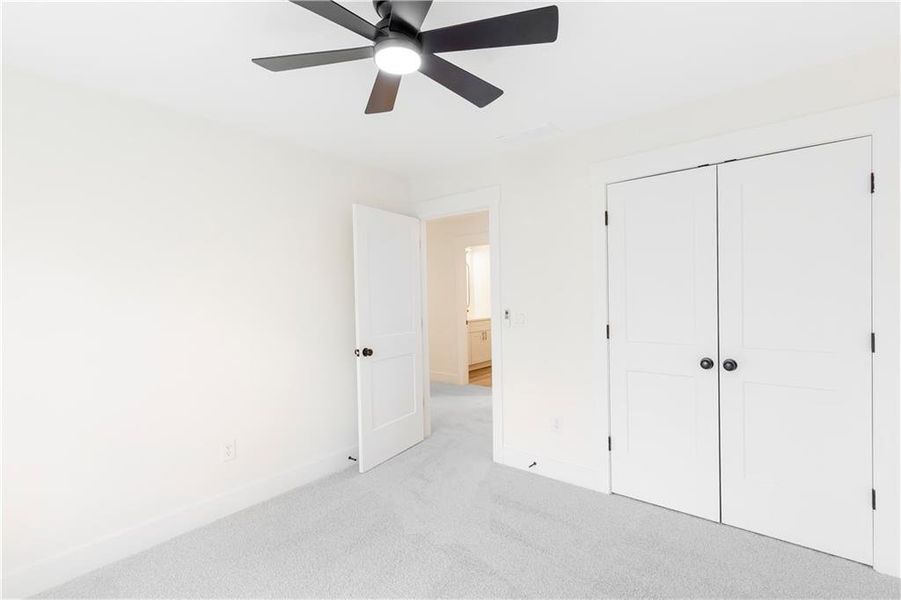 Spacious, unfurnished interior of a new home in , Dallas (Image 41).