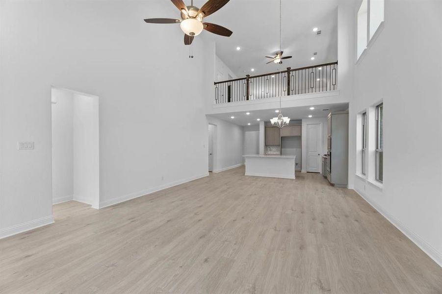 DAL_Dominion_Easton_343 Torch Lily Lane (18) DAL_Dominion_Easton_343 Torch Lily Lane (18)