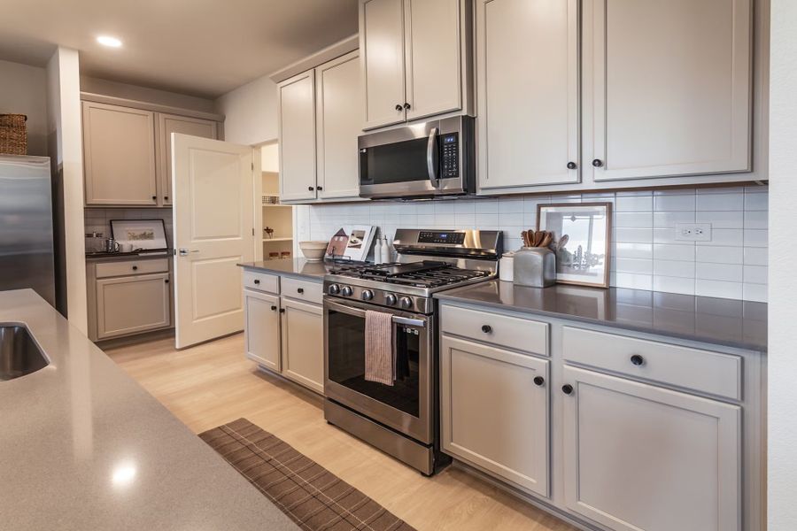 Representative furnished interior of a home built from the Oakley by Hartford Homes in Trailside Story Collection - Single Family Homes, Timnath (Image 16).