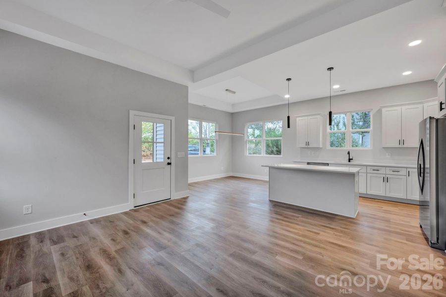 Spacious, unfurnished interior of a new home in , Salisbury (Image 25).