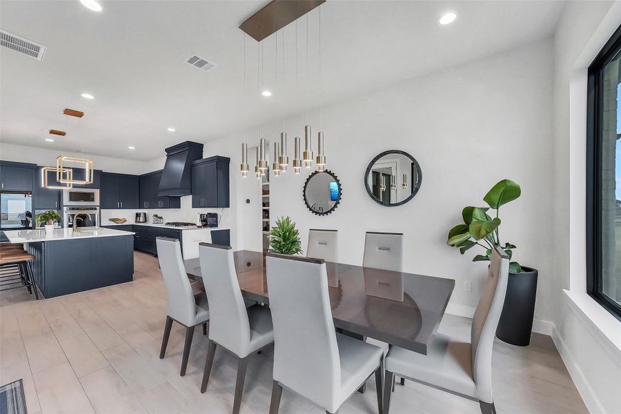 Furnished interior view inside a new home in Lakeview, Waller (Image 5).