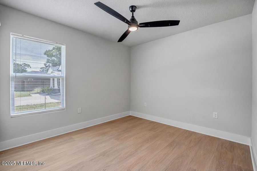 Spacious, unfurnished interior of a new home in , Jacksonville (Image 20).