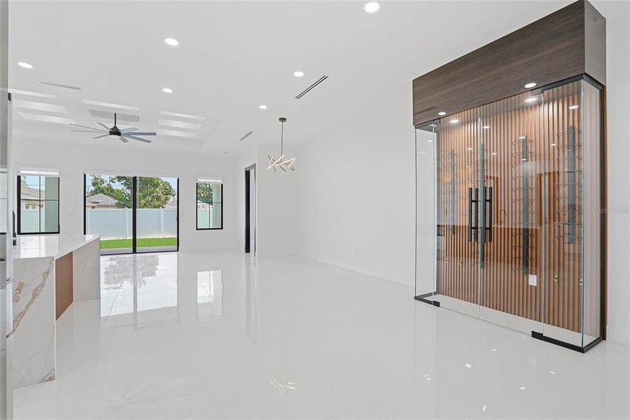 Spacious, unfurnished interior of a new home in , Tampa (Image 48).