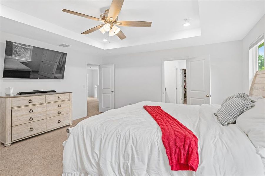 Furnished interior view inside a new home in Bradford Ridge, Leesburg (Image 26).