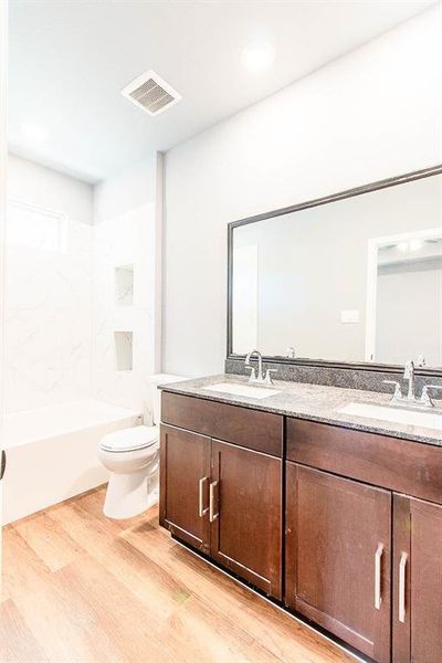 Furnished interior view inside a new home in , West Tawakoni (Image 6).