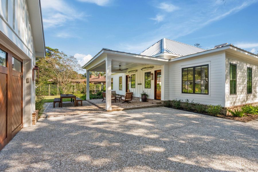 Exterior details and patio area of a home in , Mount Pleasant (Image 24).