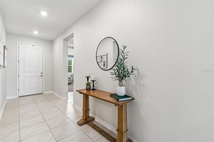 Furnished interior view inside a new home in Riverstone, Land O' Lakes (Image 42). Furnished interior view inside a new home in Riverstone, Land O' Lakes (Image 42).