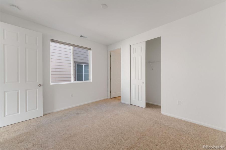 Spacious, unfurnished interior of a new home in , Brighton (Image 38).