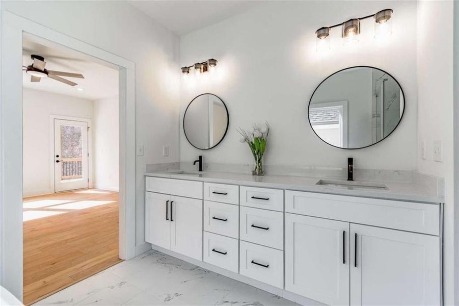 Furnished interior view inside a new home in , Gainesville (Image 14).