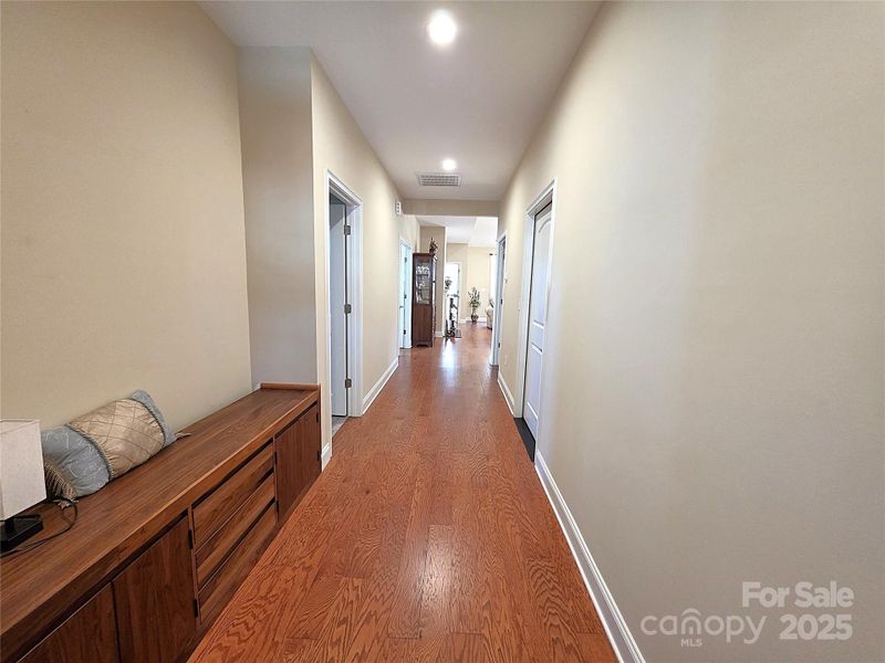 Image 32 of a home in .