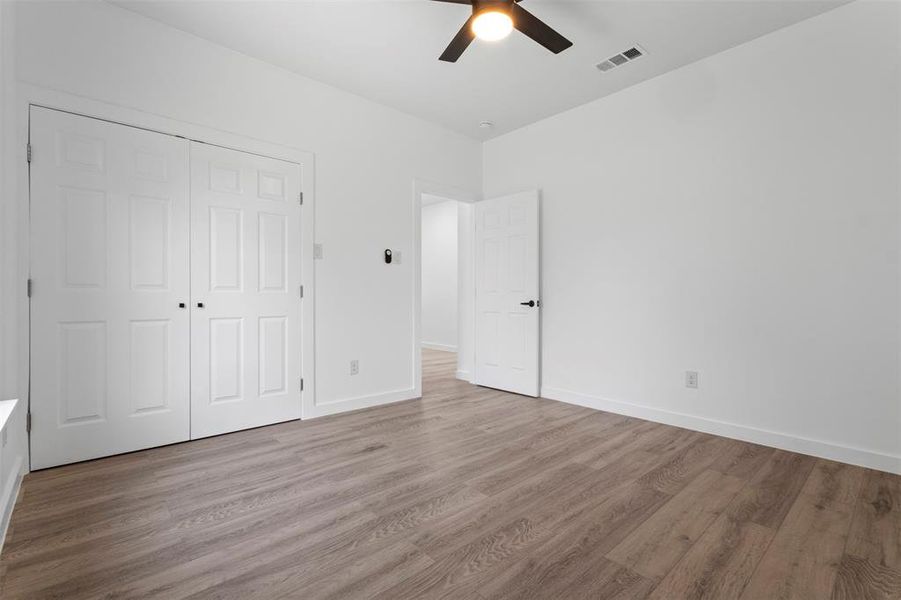 Spacious, unfurnished interior of a new home in , Dallas (Image 17). Spacious, unfurnished interior of a new home in , Dallas (Image 17).