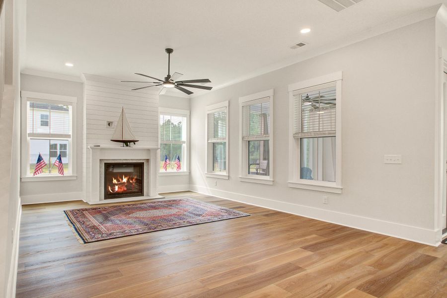 Spacious, unfurnished interior of a new home in Pamlico Terrace, Awendaw (Image 23).