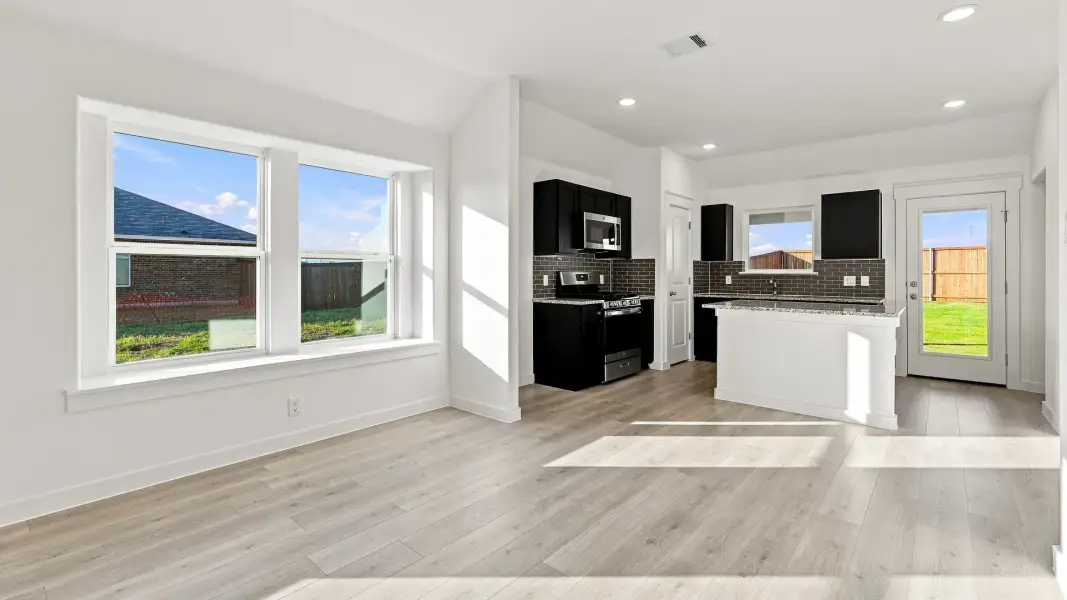 Horizon Floor Plan - Representative Photo