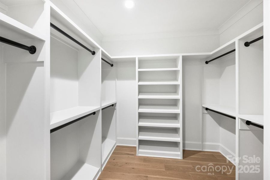 Spacious, unfurnished interior of a new home in , Charlotte (Image 21).