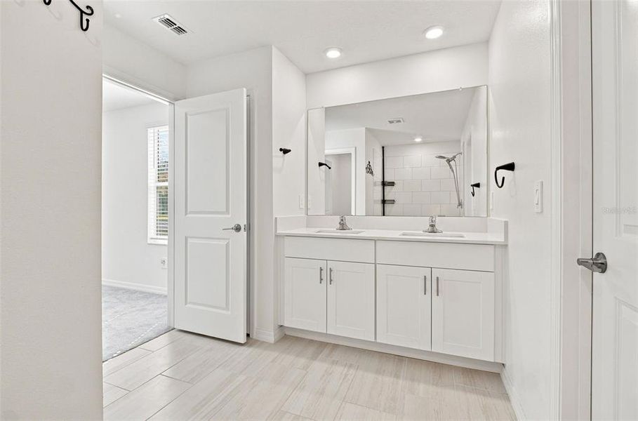 Furnished interior view inside a new home in Two Rivers, Zephyrhills (Image 14). Furnished interior view inside a new home in Two Rivers, Zephyrhills (Image 14).