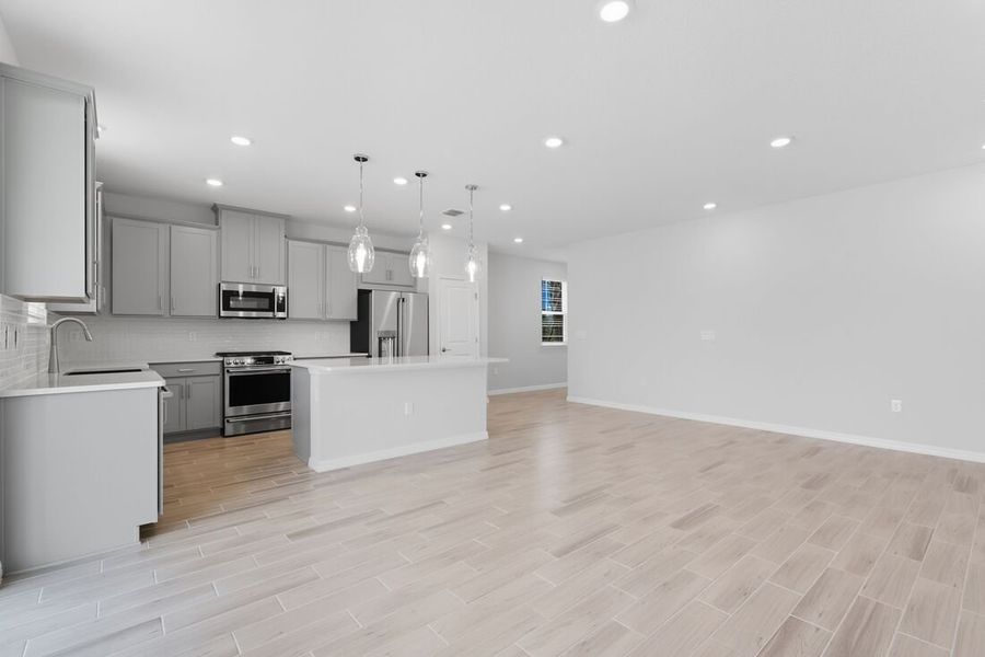 Spacious, unfurnished interior of a new home in Cherry Elm at SilverLeaf, St. Augustine (Image 44).