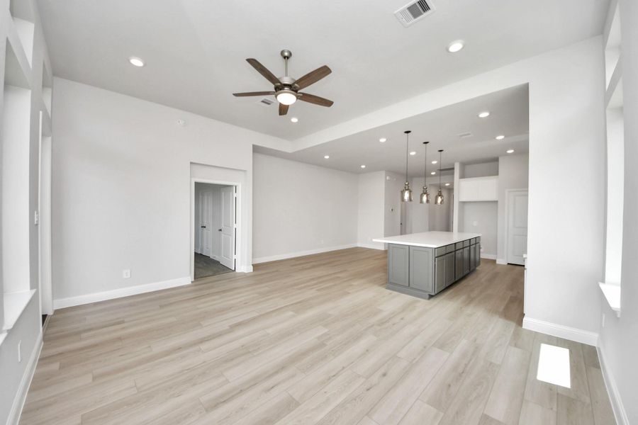 Spacious, unfurnished interior of a new home in Bridgeland: Signature Collection, Cypress (Image 23).
