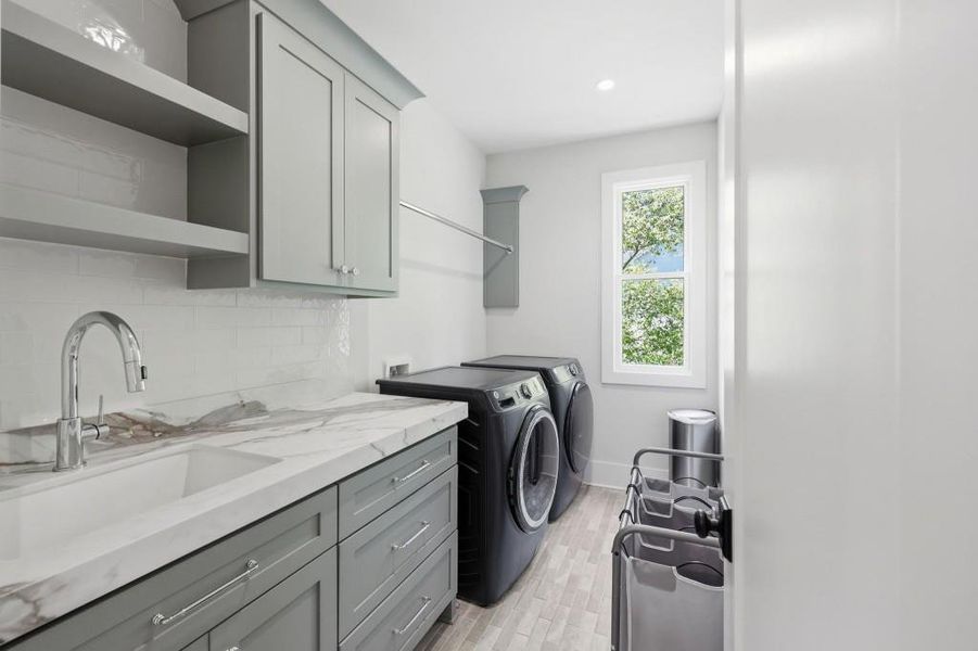 Furnished interior view inside a new home in , Chamblee (Image 34).