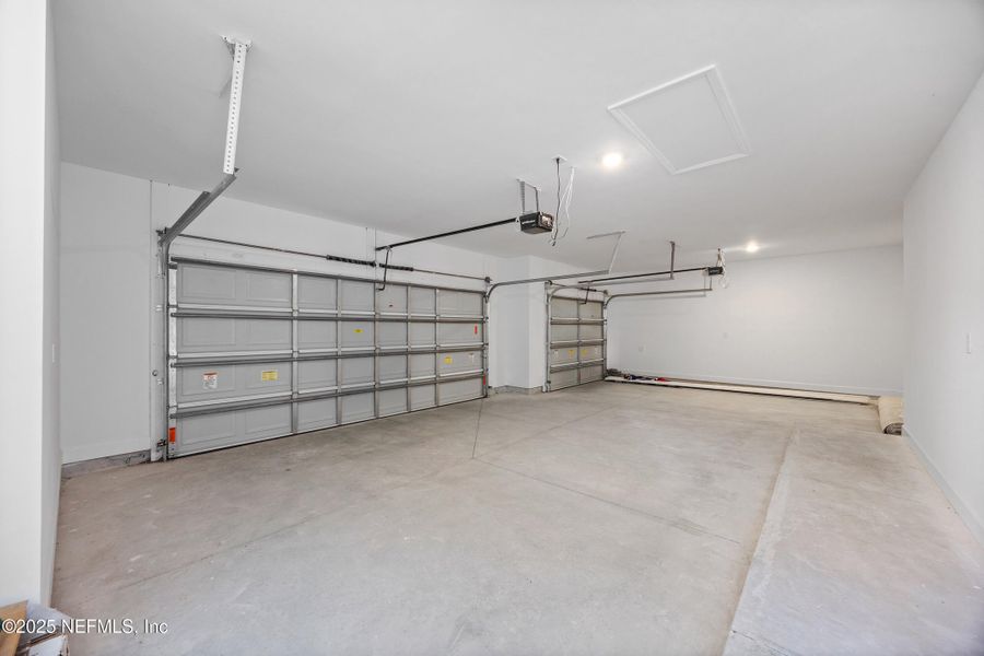 Spacious, unfurnished interior of a new home in , Jacksonville (Image 19). Spacious, unfurnished interior of a new home in , Jacksonville (Image 19).