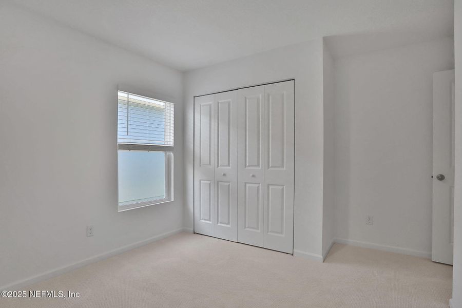 Spacious, unfurnished interior of a new home in Wilford Oaks, Orange Park (Image 30).