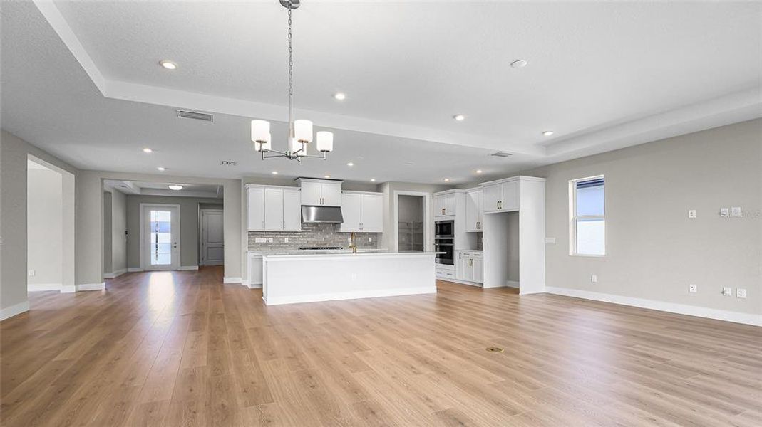 Spacious, unfurnished interior of a new home in Woodland Preserve, Parrish (Image 29).