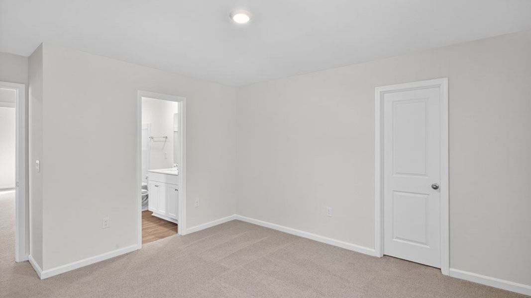 Spacious, unfurnished interior of a new home in Olive Branch, Clayton (Image 29). Spacious, unfurnished interior of a new home in Olive Branch, Clayton (Image 29).