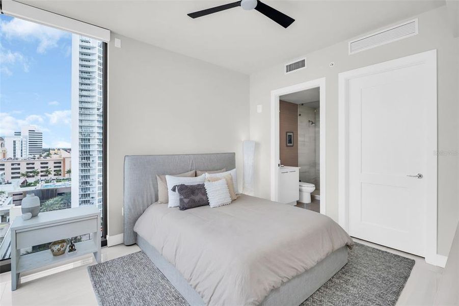 Furnished interior view inside a new home in , St. Petersburg (Image 40).