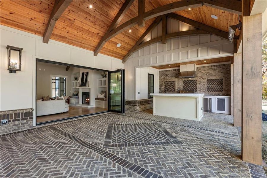 Exterior details and patio area of a home in , Alpharetta (Image 39).