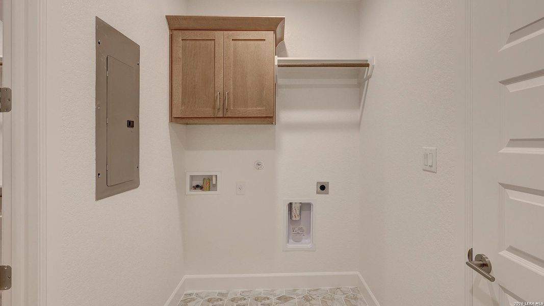 Spacious, unfurnished interior of a new home in The Dominion, San Antonio (Image 27). Spacious, unfurnished interior of a new home in The Dominion, San Antonio (Image 27).