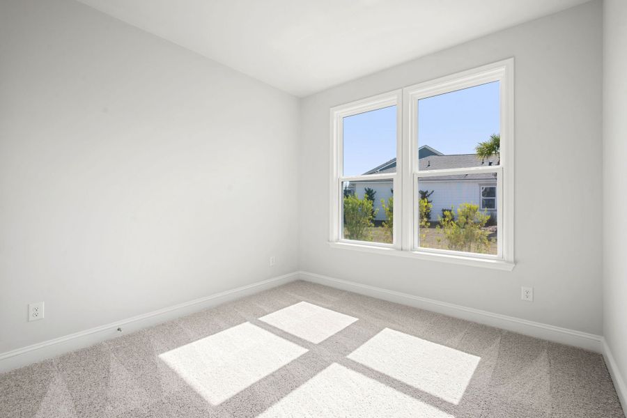 Spacious, unfurnished interior of a new home in Heartwood, Richmond Hill (Image 21).
