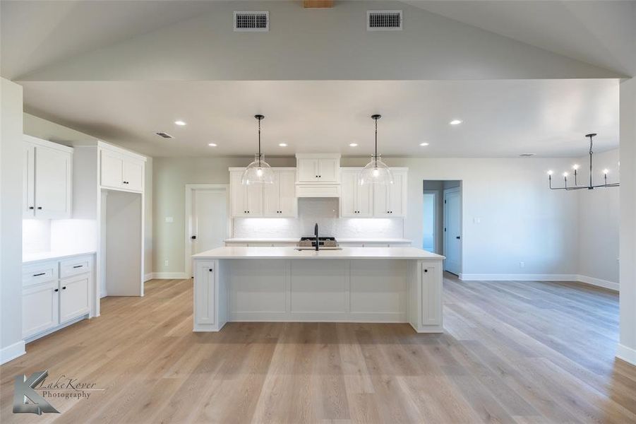 Furnished interior view inside a new home in , Abilene (Image 5).