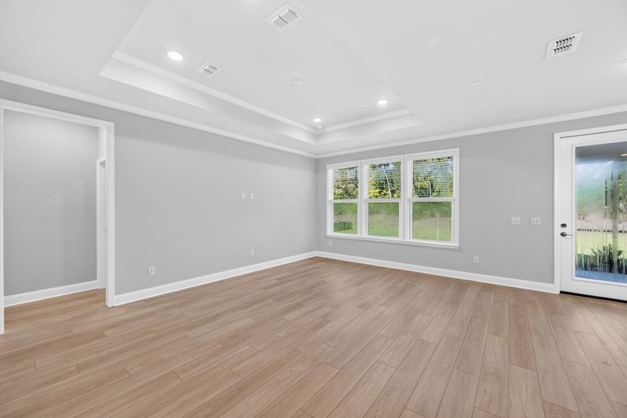 Spacious, unfurnished interior of a new home in Del Webb Charleston at Nexton, Summerville (Image 18).