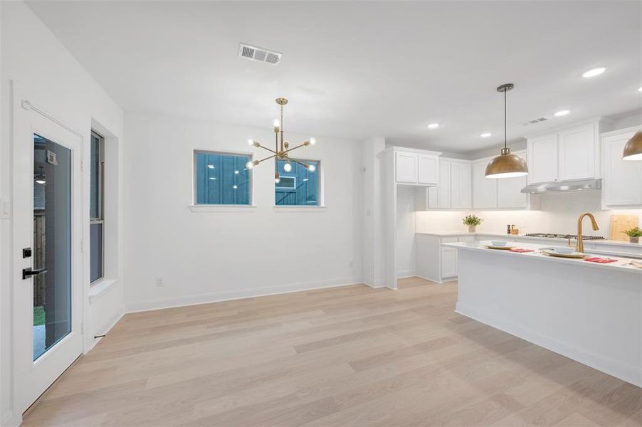 Spacious, unfurnished interior of a new home in Talia – Cottage Series, Mesquite (Image 18).