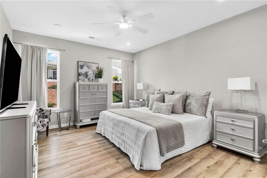 Furnished interior view inside a new home in Laurel Farms, Dallas (Image 18).