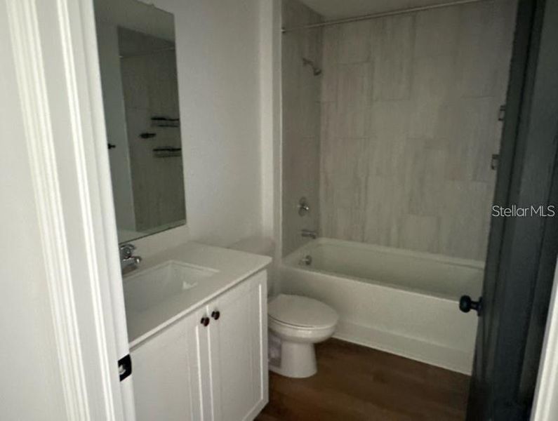 Image 17 of a home in .