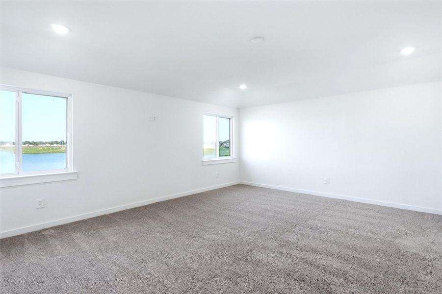 Spacious, unfurnished interior of a new home in Foxtail Palms, Manvel (Image 14).