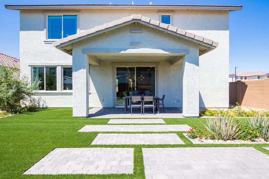 Representative exterior details of a home built from the 40R3 by Taylor Morrison in Rancho Mercado, Surprise (Image 4).