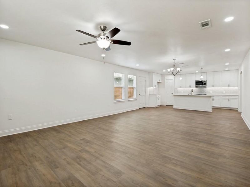 Spacious, unfurnished interior of a new home in , Dallas (Image 21).