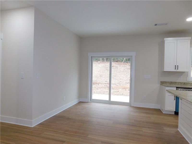 Spacious, unfurnished interior of a new home in , Dahlonega (Image 20). Spacious, unfurnished interior of a new home in , Dahlonega (Image 20).