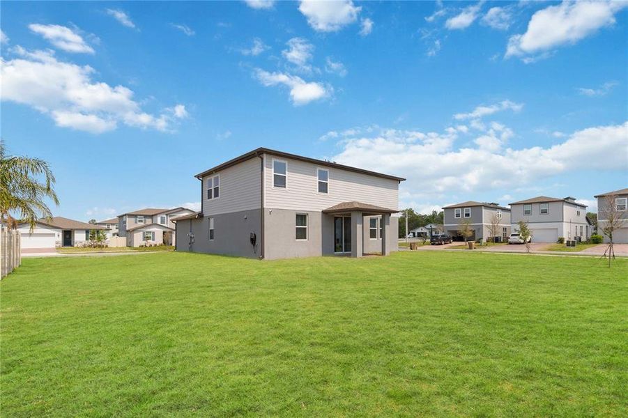 Exterior details and patio area of a home in Silver Springs, St. Cloud (Image 25). Exterior details and patio area of a home in Silver Springs, St. Cloud (Image 25).