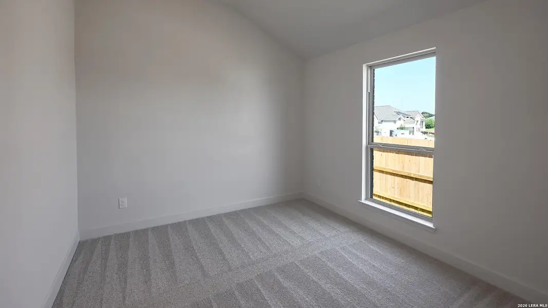 Spacious, unfurnished interior of a new home in Cibolo Valley Heights, Cibolo (Image 16).