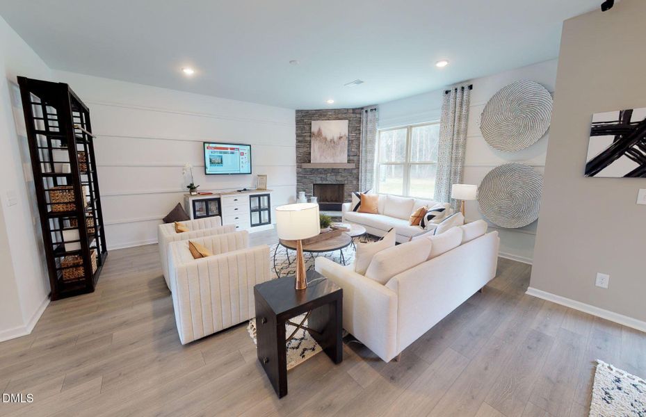 TN-INT-CTX-PC-Aspire-GreatRoom4