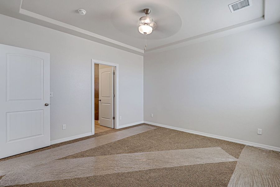 Representative unfurnished interior of a home built from the Sinatra by View Homes in Desert Springs | Enchanted Series, El Paso (Image 40).