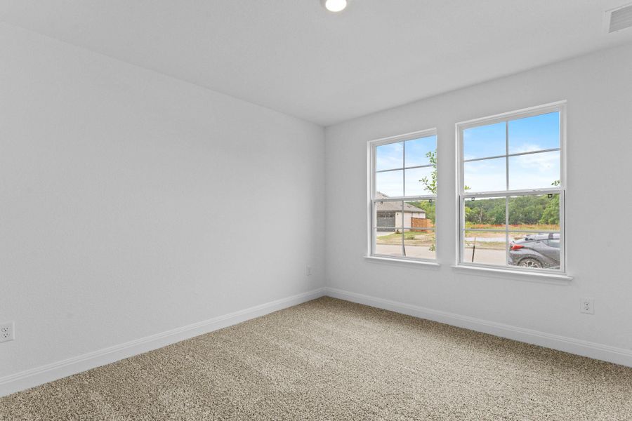 Spacious, unfurnished interior of a new home in Riverview, Georgetown (Image 31).