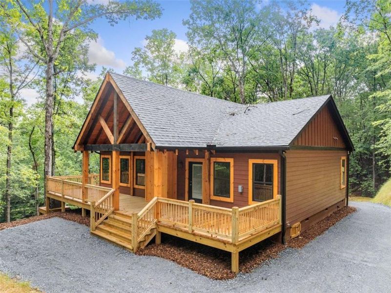 Front exterior of a new home in , Ellijay, GA, highlighting curb appeal (Image 17). Front exterior of a new home in , Ellijay, GA, highlighting curb appeal (Image 17).
