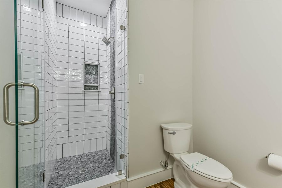 Secondary bathroom