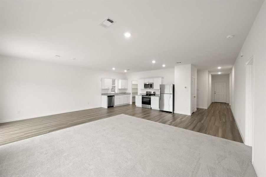 4824 Bass- Living Room-2 4824 Bass- Living Room-2