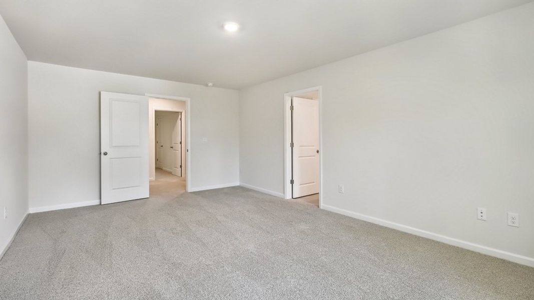 Spacious, unfurnished interior of a new home in Ridgewood Farms, Winterville (Image 19). Spacious, unfurnished interior of a new home in Ridgewood Farms, Winterville (Image 19).