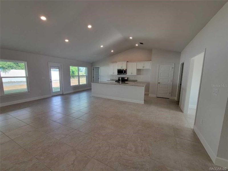 Spacious, unfurnished interior of a new home in The Pines at Citrus Springs, Citrus Springs (Image 6). Spacious, unfurnished interior of a new home in The Pines at Citrus Springs, Citrus Springs (Image 6).