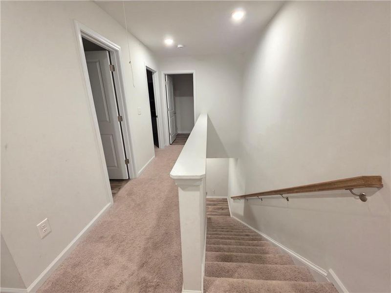 Spacious, unfurnished interior of a new home in Alcovy Trace, Lawrenceville (Image 25).